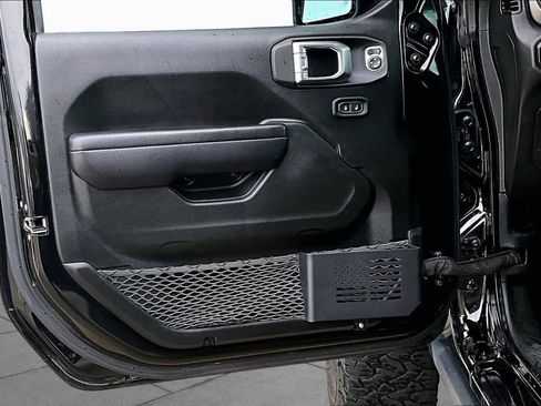 Used 2021 Jeep Gladiator Sport AWD/4WD image 19