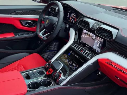 Used 2021 Lamborghini Urus AWD/4WD image 4