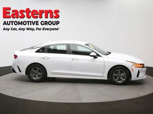 Used 2023 Kia K5 LXS image 42