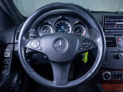 Used 2010 Mercedes-Benz C 300 4MATIC Sedan image 14