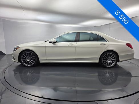 Used 2017 Mercedes-Benz S 550 Sedan image 7