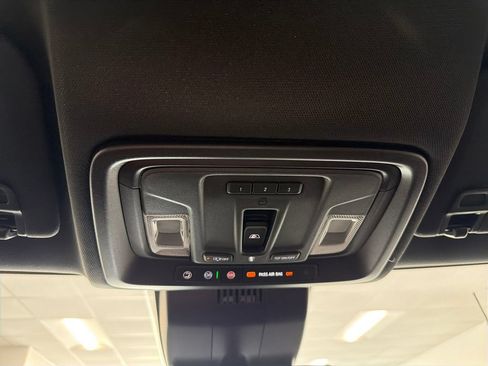 New 2026 GMC Sierra 2500 AT4 w/ Technology Package AWD/4WD image 18