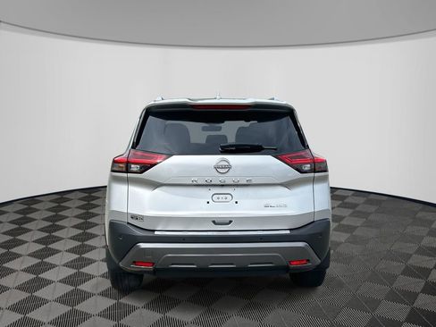 Used 2022 Nissan Rogue SL w/ SL Premium Package image 6