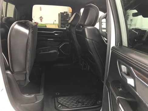 Used 2025 RAM 1500 Laramie image 32