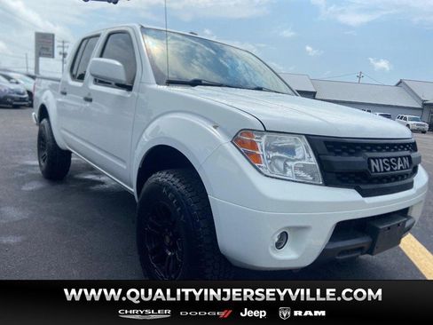 Used 2019 Nissan Frontier PRO-4X AWD/4WD image 1
