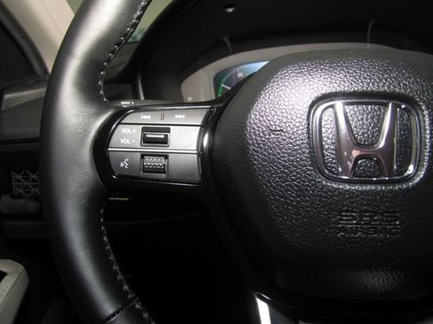Certified 2025 Honda Accord Touring image 5