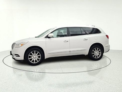 Used 2017 Buick Enclave Convenience FWD image 4