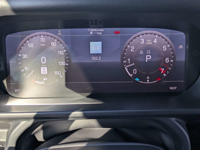 Used 2020 Land Rover Defender 110 X AWD/4WD image 28