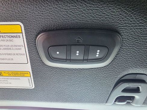 Used 2023 Jeep Gladiator Sport AWD/4WD image 18
