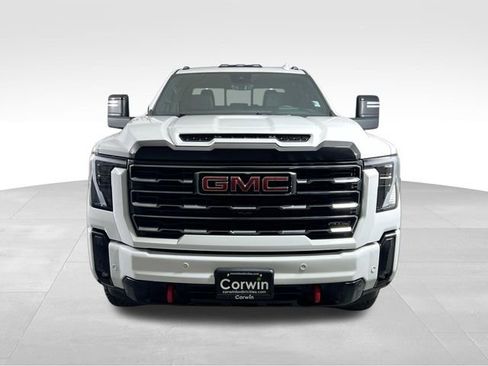Used 2025 GMC Sierra 3500 AT4 w/ AT4 Premium Plus Package image 4