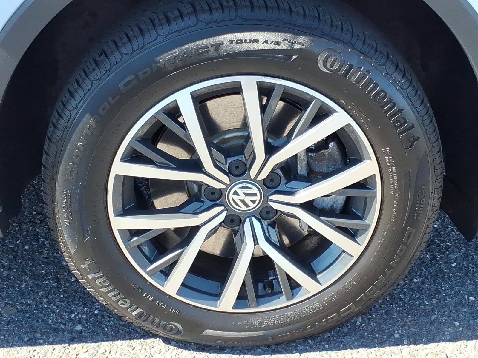 Used 2019 Volkswagen Tiguan SE FWD image 9
