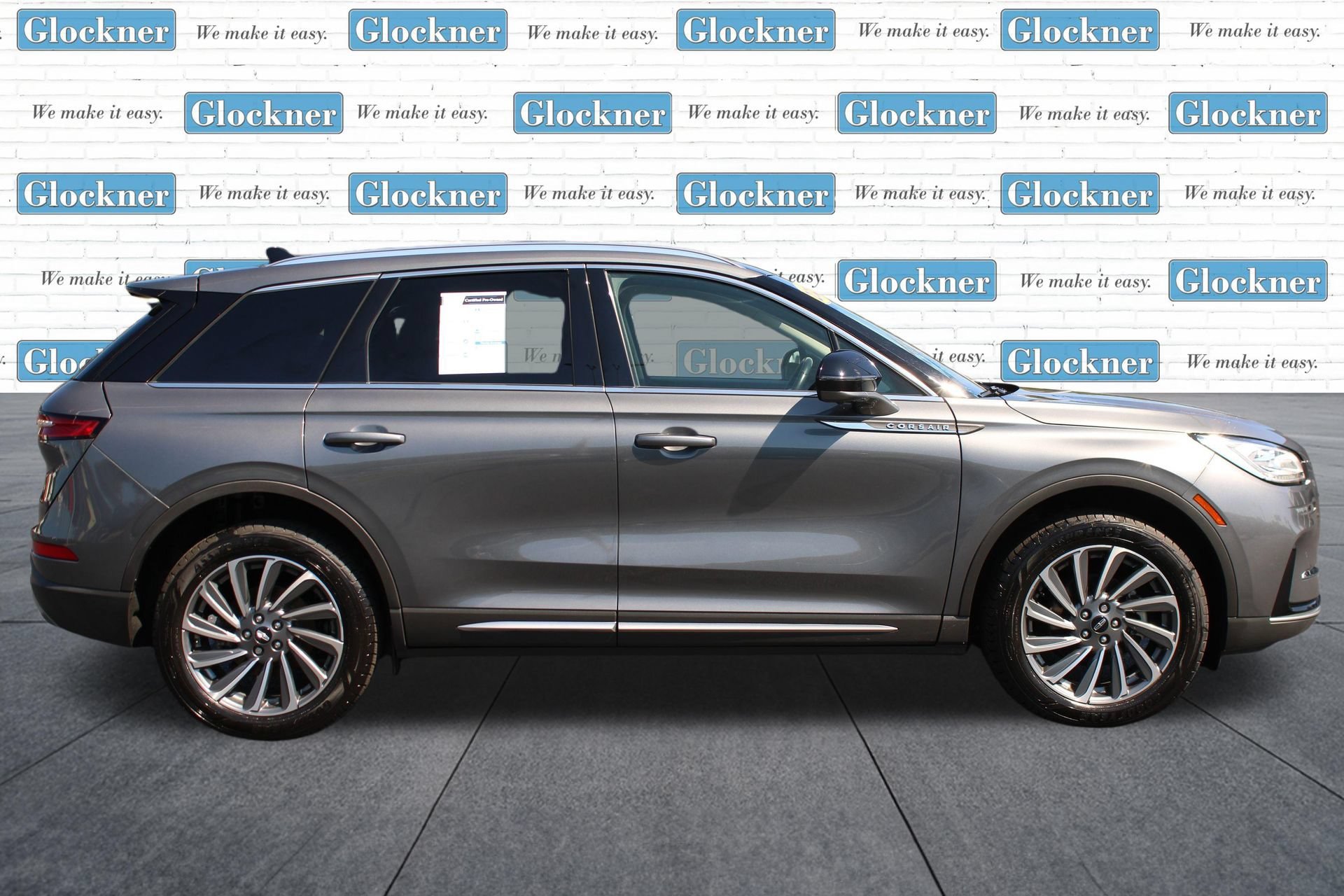 Used 2023 Lincoln Corsair Reserve w/ Equipment Group 201A AWD/4WD image 4