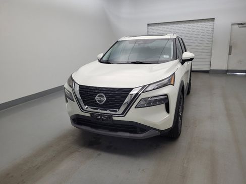 Used 2021 Nissan Rogue SV w/ Premium Package AWD/4WD image 15