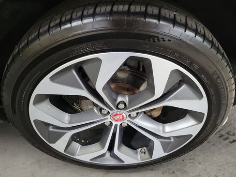 Used 2020 Jaguar E-PACE Checkered Flag image 10