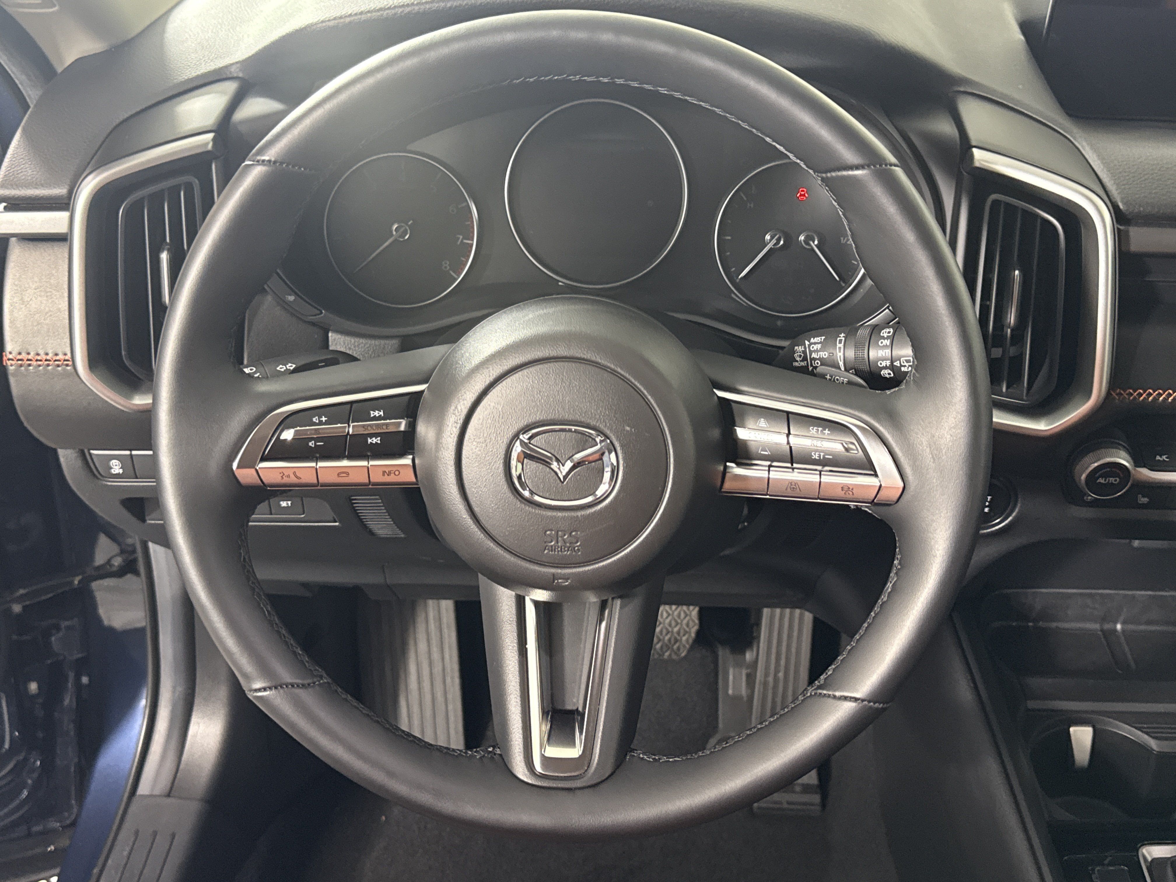 Certified 2025 MAZDA CX-50 AWD 2.5 Turbo w/ Weather Package image 15