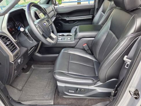 Used 2021 Ford Expedition XLT AWD/4WD image 10