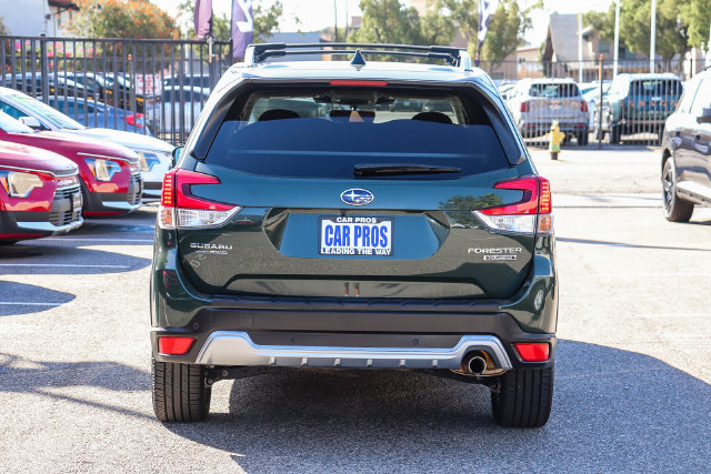 Used 2024 Subaru Forester Touring AWD/4WD image 8