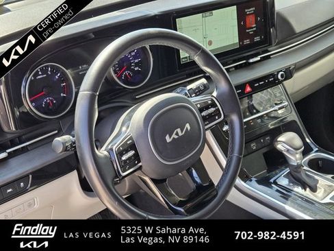Used 2023 Kia Carnival EX FWD image 23