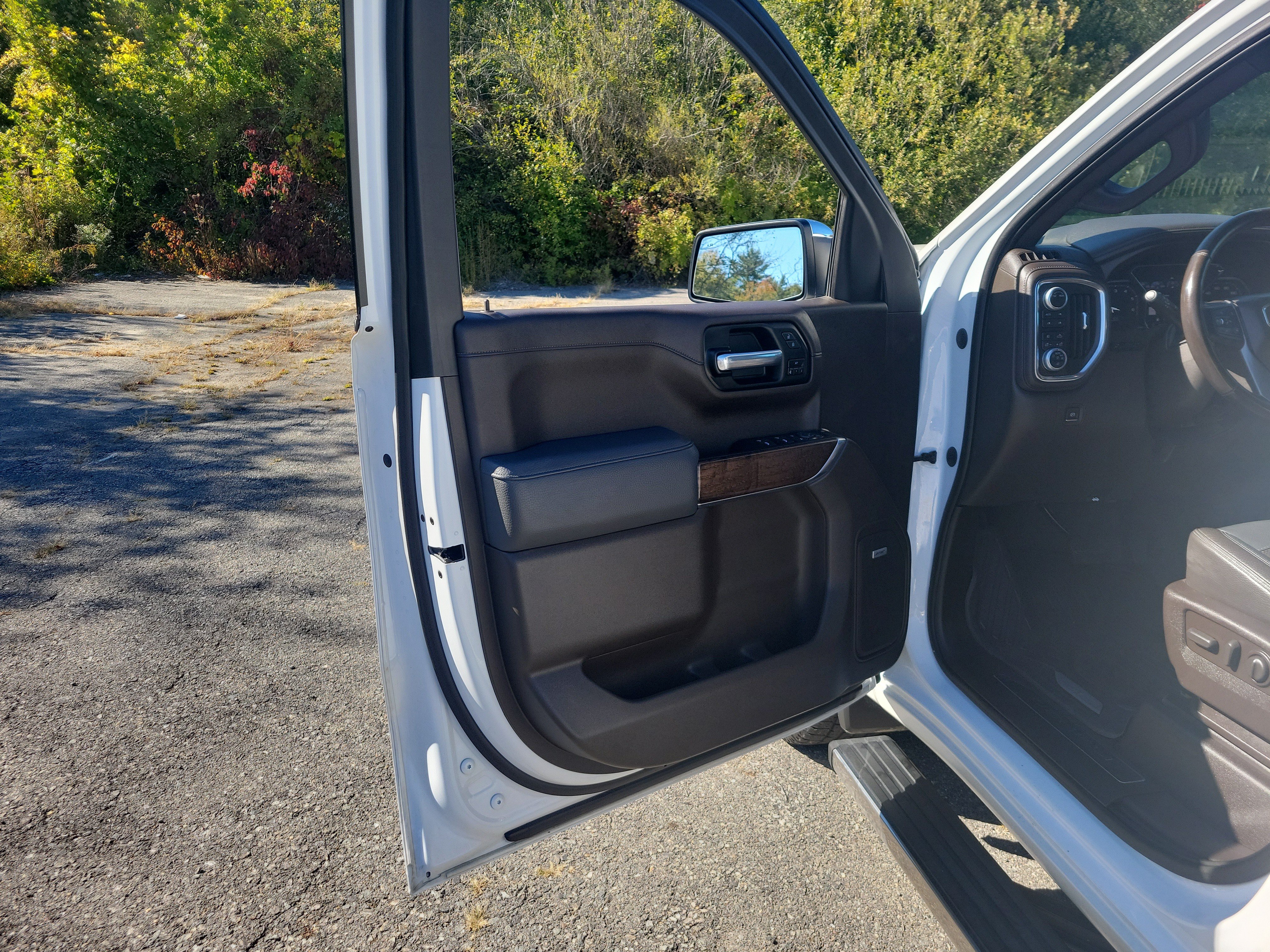 Used 2020 GMC Sierra 1500 Denali w/ Denali Ultimate Package AWD/4WD image 15