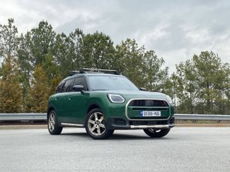 Used 2025 MINI Cooper Countryman S video 2
