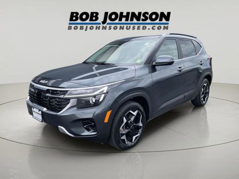 Used 2024 Kia Seltos EX AWD/4WD image 7