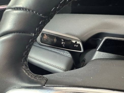 New 2025 Lincoln Nautilus Premier w/ Equipment Group 102A image 40