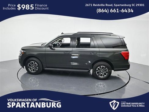 Used 2023 Ford Expedition XL image 40