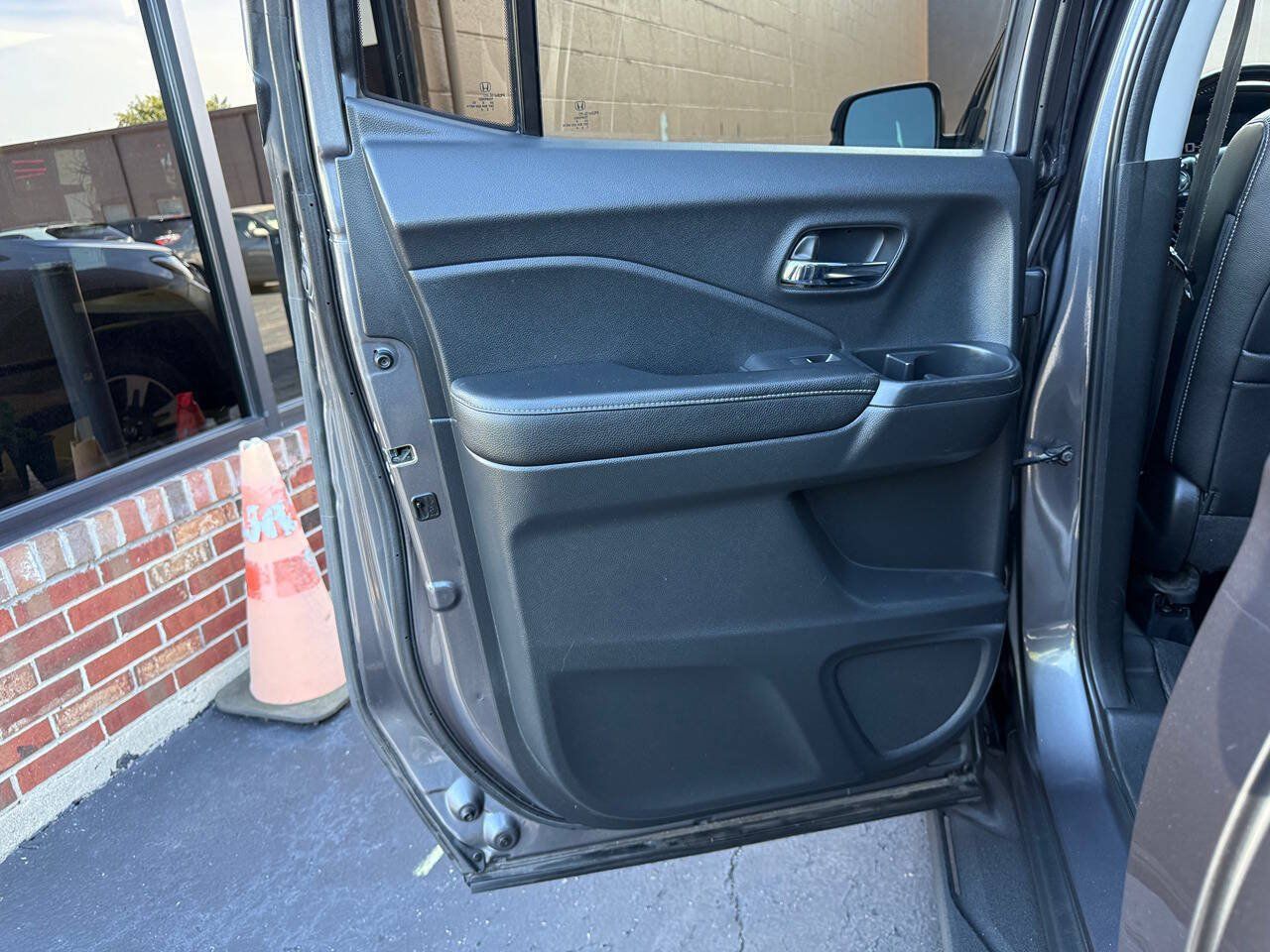 Used 2017 Honda Ridgeline RTL-T image 21