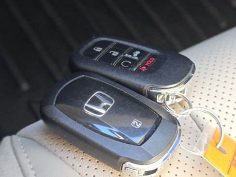 Used 2024 Honda Accord Touring image 35