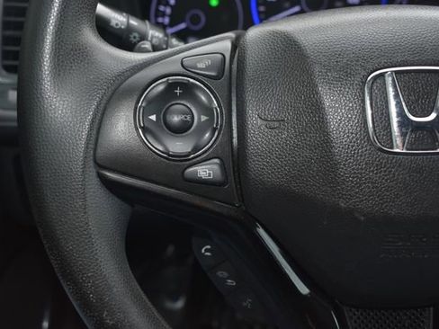 Used 2018 Honda HR-V EX image 24