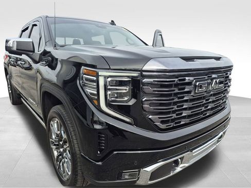 Used 2024 GMC Sierra 1500 Denali Ultimate image 7