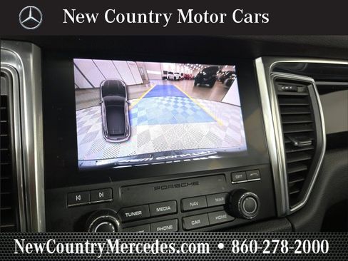 Used 2018 Porsche Macan image 27