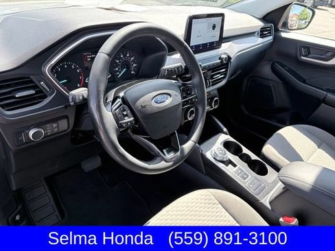 Used 2022 Ford Escape SE w/ SE Sport Appearance Package AWD/4WD image 7