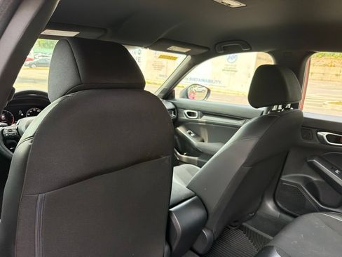 Used 2023 Honda Civic Sport image 23
