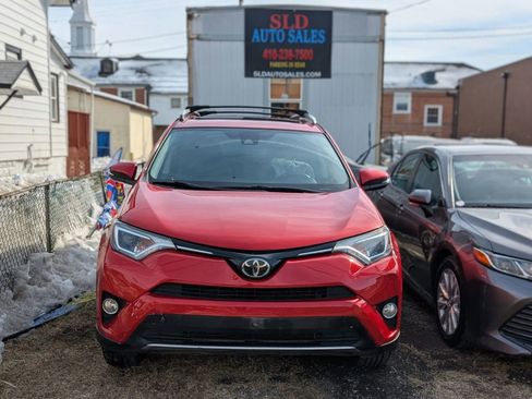 Used 2017 Toyota RAV4 XLE image 1
