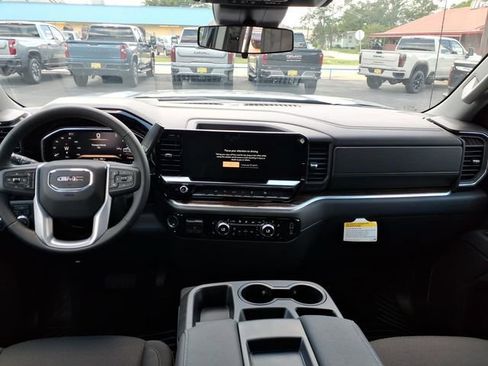New 2026 GMC Sierra 1500 SLE AWD/4WD image 9