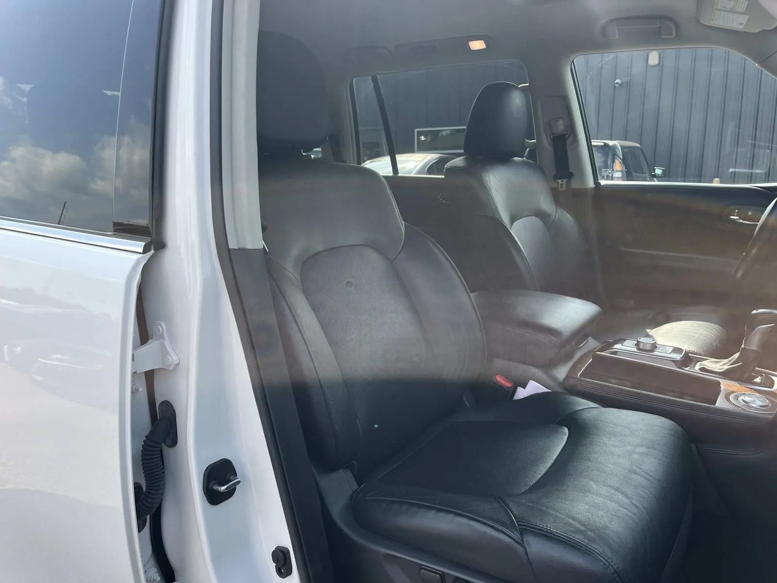 Used 2023 Nissan Armada SL RWD image 29