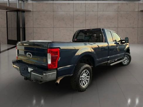 Used 2017 Ford F250 Lariat w/ Tow Technology Bundle image 4