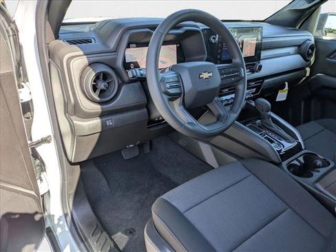 New 2026 Chevrolet Colorado W/T image 3