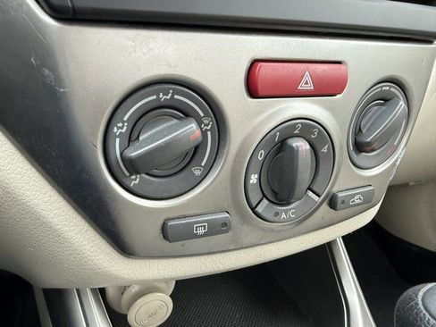 Used 2010 Subaru Impreza 2.5i image 28