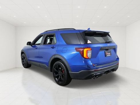 Certified 2020 Ford Explorer ST w/ ST Street Pack AWD/4WD image 4