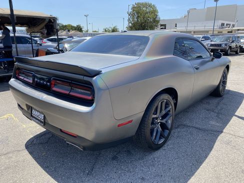 Used 2019 Dodge Challenger SXT w/ Blacktop Package RWD image 10