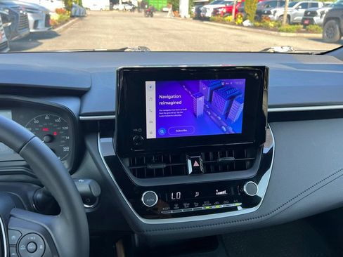 Certified 2023 Toyota Corolla SE w/ SE Package AWD/4WD image 22