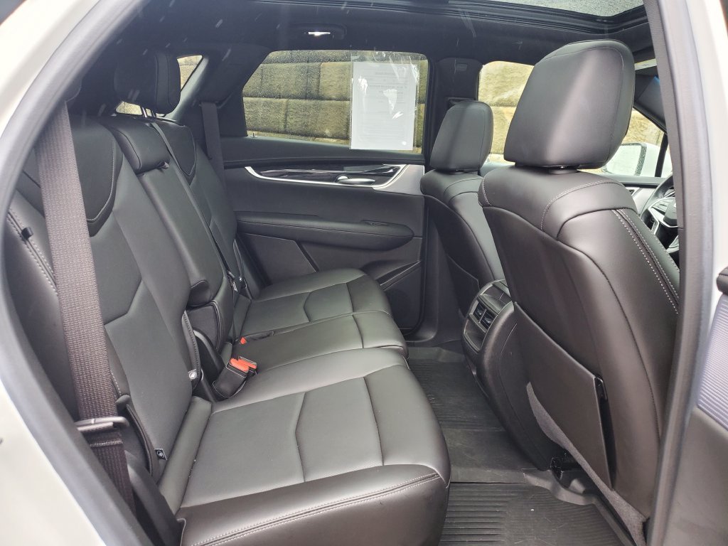 Certified 2023 Cadillac XT5 Premium Luxury w/ LPO, Floor Liner Package AWD/4WD image 42