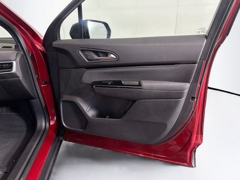 Used 2024 Honda Prologue EX image 32