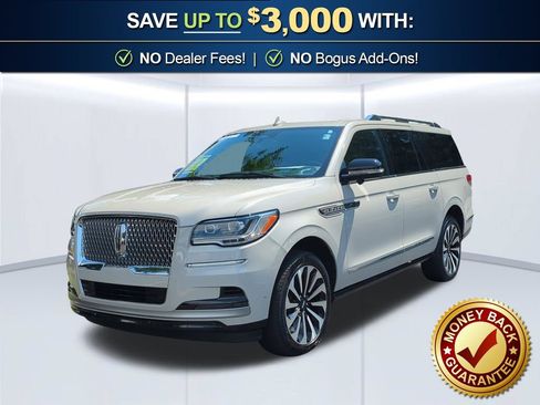 Used 2023 Lincoln Navigator L Reserve AWD/4WD image 1