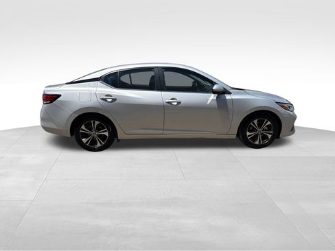 Used 2023 Nissan Sentra SV w/ Trunk Package FWD image 6