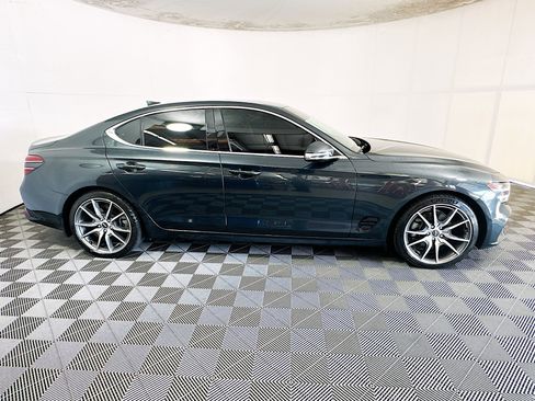 Used 2023 Genesis G70 2.0T RWD image 2