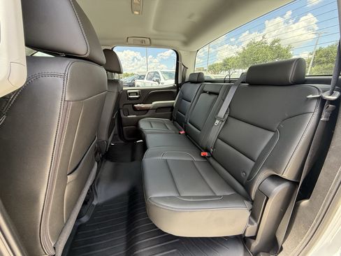 Used 2018 GMC Sierra 2500 SLT w/ Duramax Plus Package AWD/4WD image 28