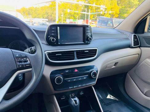 Used 2021 Hyundai Tucson SE image 22